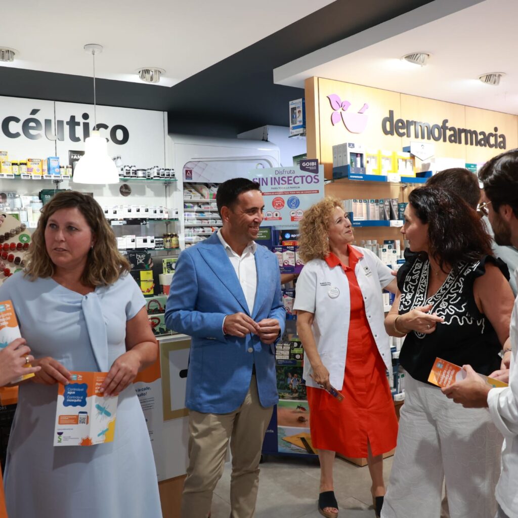 La Diputación y el Colegio de Farmacéuticos intensifican la información a la ciudadanía para prevenir las picaduras de mosquitos