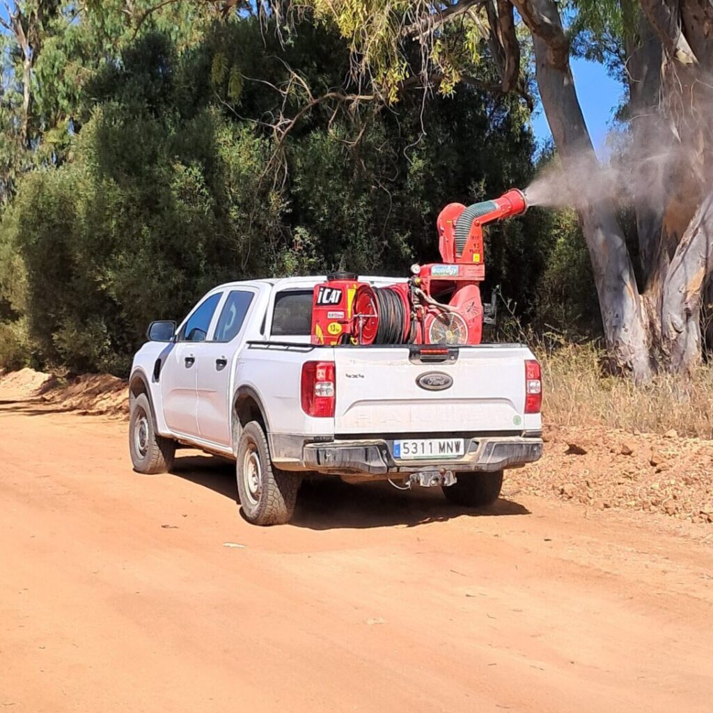 Aviso de tratamiento adulticida para el control de mosquitos transmisores del virus del Nilo en Utrera y en Los Palacios y Villafranca